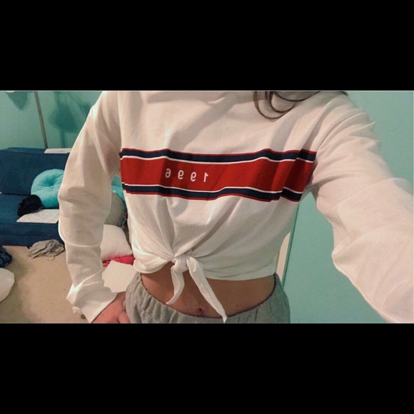 H&M Top - Picture 2 of 3